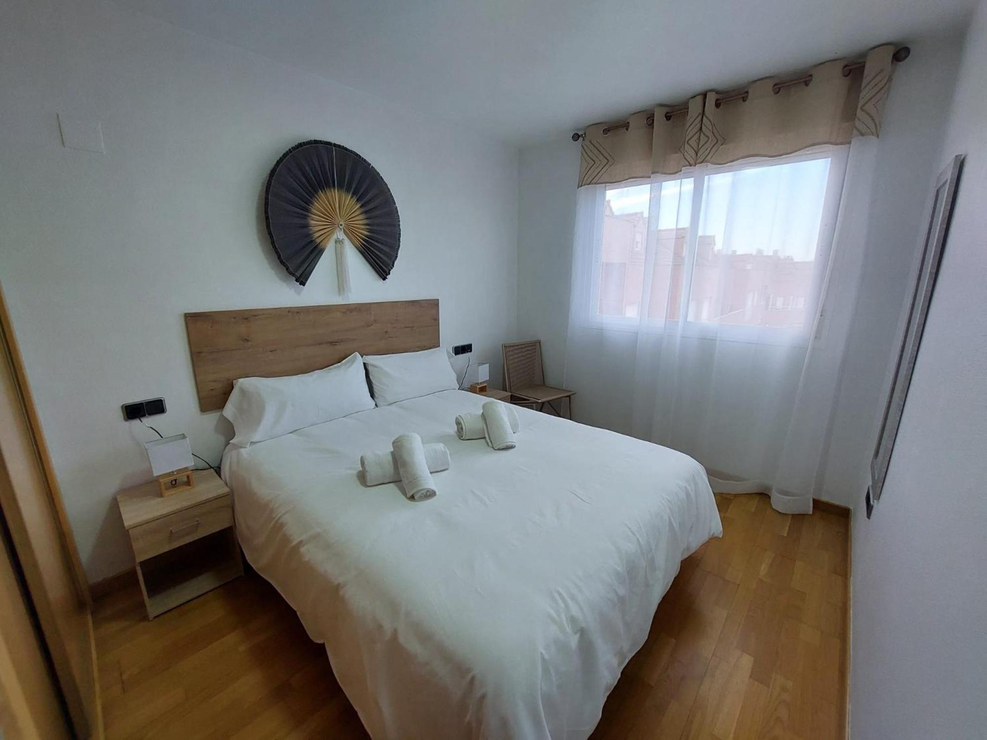 Plaza Del Ayuntamiento Con Parking Pondos Apartment Линарес Екстериор снимка